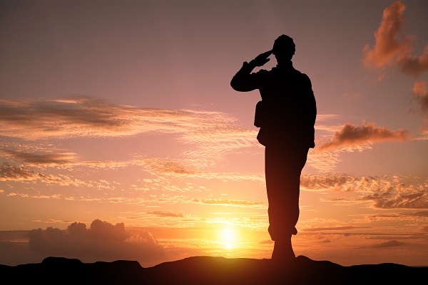 走訪慰問送關(guān)懷，情暖退役軍人心